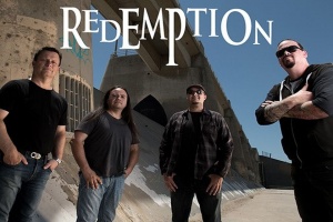 Zpěvák EVERGREY nastupuje k REDEMPTION