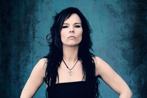 Anette Olzon má novou kapelu