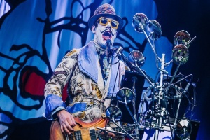 Wes Borland vydá další avantgardní album s BIG DUMB FACE