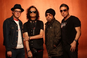 BLACK COUNTRY COMMUNION dvojkou říjnového Sparku, čtěte rozhovor s Glennem Hughesem