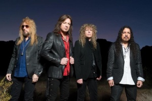Křesťanským metalistům STRYPER odmítají prodávat desku z náboženských důvodů