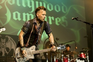 Johnny Depp do Prahy s HOLLYWOD VAMPIRES nepřijede, nahradí jej Tomáš Klus