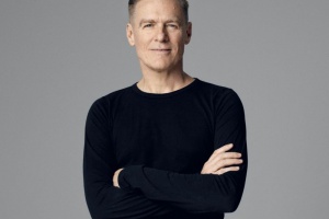 BRYAN ADAMS se vrací zahrát pro české fanoušky