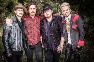 Pěkně od podlahy a od srdce s BLACK STONE CHERRY