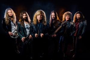 Hej ty, bereš mě fakt dost! Pějí WHITESNAKE