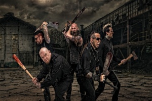 FIVE FINGER DEATH PUNCH exkluzivně v objetí hvězd