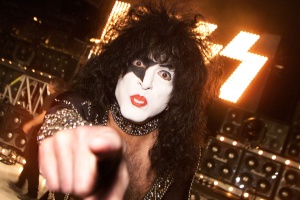 Není párty jako párty, tvrdí Paul Stanley
