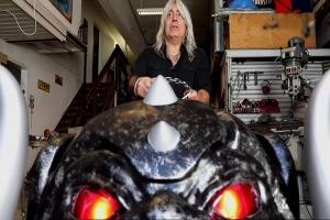 Mikkey Dee navrhnul vlastní sekačku MOTÖRHEAD