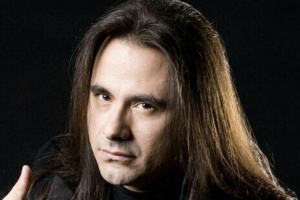 Zemřel André Matos, zpěvák VIPER a ANGRA