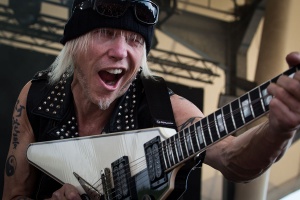Dejte si nový singl MICHAEL SCHENKER FEST