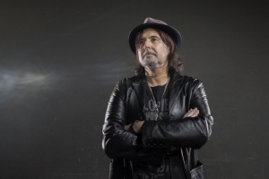 Phil Campbell ohlásil vydání vlastní sólovky