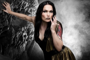 Co má společného TARJA s italskými LACUNA COIL?