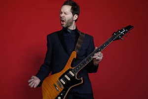 Paul Gilbert z MR. BIG přijíždí oslnit Prahu