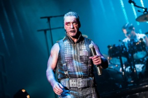 Till Lindemann leží na jipce s koronavirem