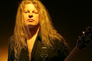 Roland Grapow nechápe útoky od HELLOWEEN