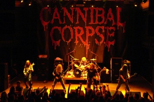CANNIBAL CORPSE zalezli do studia a točí