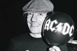 Černá je barva štěstěny: „Back In Black“ slaví 40 let