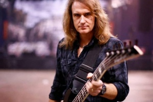 ELLEFSON. Basák MEGADETH rozjel sólo kapelu