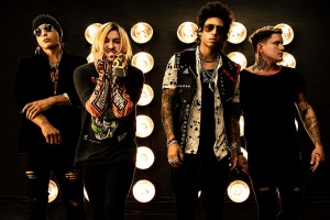 ESCAPE THE FATE si střihli skladbu k filmu Sno Babies