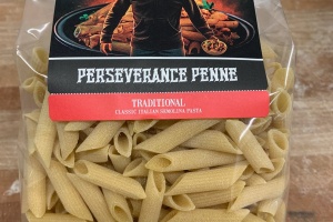 Jamey Jasta a jeho pasta! Dejte si těstoviny od frontmana HATEBREED