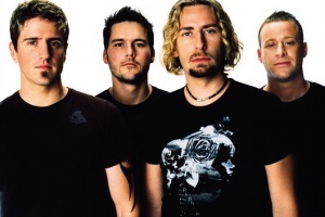 Nejúspěšnější album NICKELBACK slaví 15 let. Prodalo se ho skoro 20 milionů