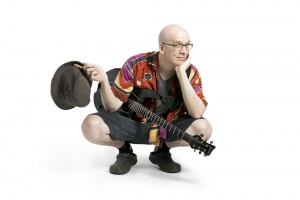 Devin Townsend se pochlubil vlastní verzí vánoční klasiky „Silent Night“