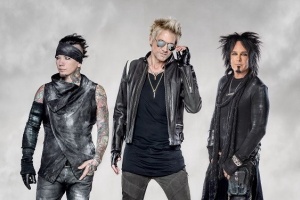 James Michael (SIXX:A.M.): „Jistým druhem závislosti je i Instagram“