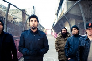 DEFTONES odhalili další remix, postaral se o něj Mike Shinoda