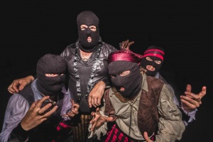 Rozhovor: RUMAHOY – Piráti bez obličeje
