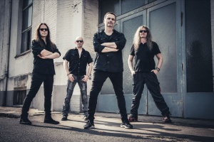  O kapku veselejší vánoční song od BLIND GUARDIAN
