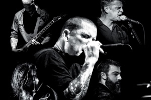SCOUR, extrémní metalová grupa kolem Phila Anselma, vytlačila nové video