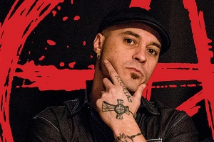 Bývalému zpěvákovi MUSHROOMHEAD diagnostikovali rakovinu