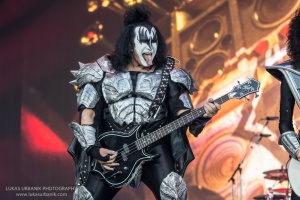 Gene Simmons z KISS: „Mladí fanoušci zabili rockovou hudbu“