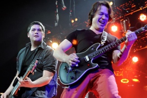 Wolfgang Van Halen kritizuje ceny Grammy: „Tátovi věnovali pouhých 15 vteřin“