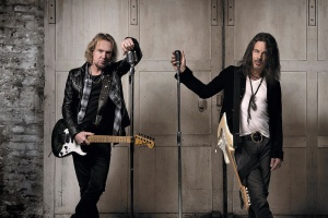 Adrian Smith & Richie Kotzen: Pakt výjimečných sekerníků