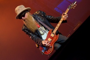 Fousáč Billy ze ZZ TOP vysypal další klip