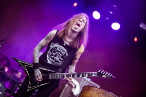 „Alexi Laiho (†41) byl správně nadržený a maximálně motivovaný,“ vzpomíná spoluhráč z BODOM AFTER MIDNIGHT 