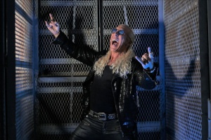 Dee Snider přizval do songu řvouna Corpsegrindera