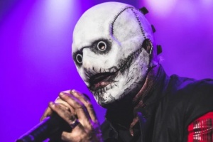 Corey Taylor (SLIPKNOT) představil novou masku