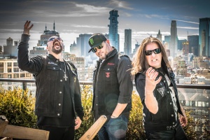 Nové album THE THREE TREMORS je venku, s ním i čerstvý singl