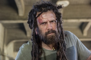 Chris Barnes: „Nikdy jsem neřekl, že všichni deathmetaloví zpěváci kromě mě stojí za prd.“