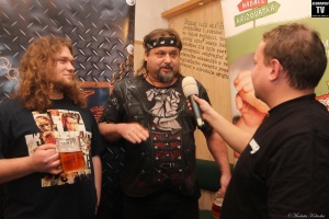 Nalaďte si březnový pořad KLUBOOFKA v rádiu
