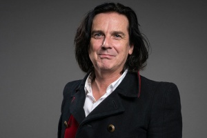 Steve Hogarth z MARILLION: „Personalizované espézetky jsou pro šimpanze.“