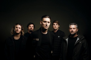 Zapomeňte na krizi, PARKWAY DRIVE se vrací s důrazným kusem „Glitch“