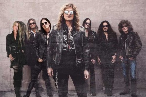 WHITESNAKE kvůli zdravotním problémům Davida Coverdalea předčasně ukončili evropské turné