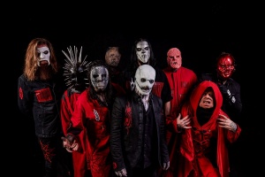 Corey Taylor zo SLIPKNOT: „Povedzme, že som sa už podpísal na každú časť ženského tela.“