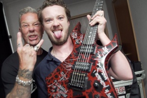 Herec ze Stranger Things si zajamoval s METALLICOU