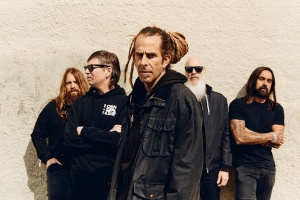 Všechny odstíny šedi LAMB OF GOD