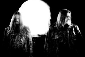 Nezdolní DARKTHRONE chrlí další album