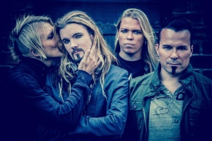 APOCALYPTICA a EPICA lákají na turné společným songem